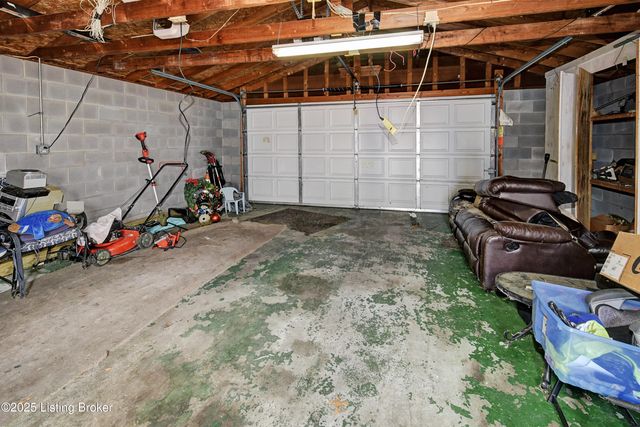 816 Dearborn Ave, Louisville, KY 40211