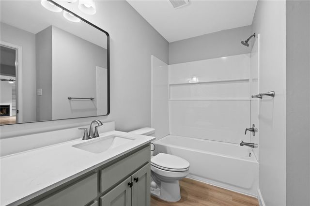 2077 N Kantz Lane, Fayetteville, AR 72703