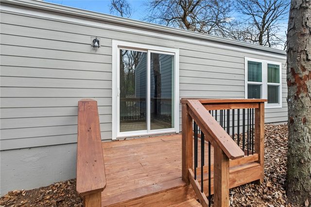 2077 N Kantz Lane, Fayetteville, AR 72703