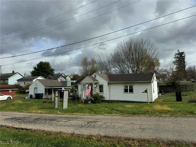 2132 Osceola Avenue, Zanesville, OH 43701