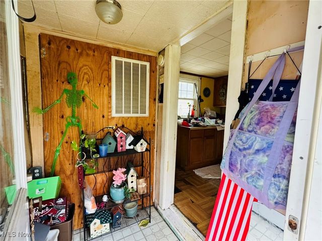 2132 Osceola Avenue, Zanesville, OH 43701