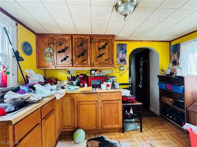 2132 Osceola Avenue, Zanesville, OH 43701