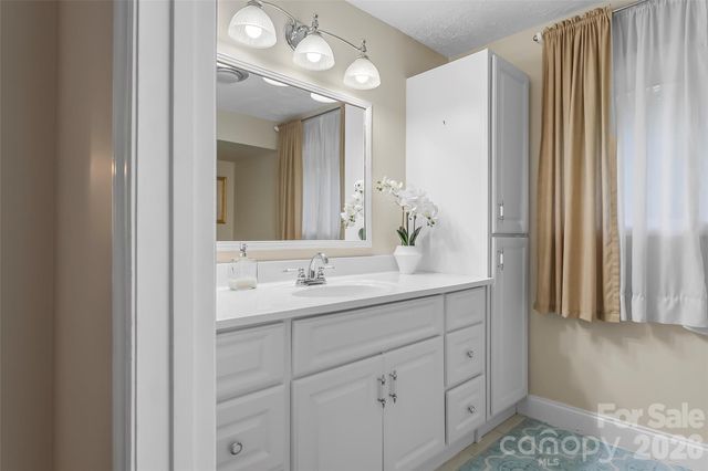 45 Monte Vista Place, Candler, NC 28715
