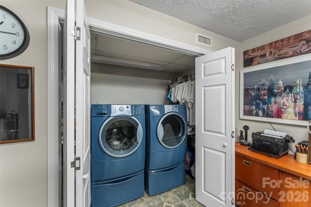 45 Monte Vista Place, Candler, NC 28715
