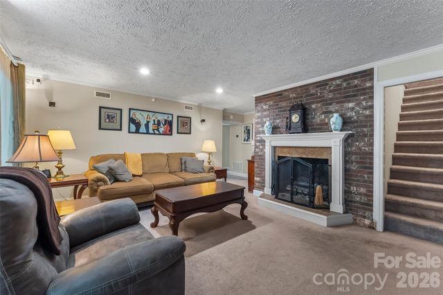 45 Monte Vista Place, Candler, NC 28715