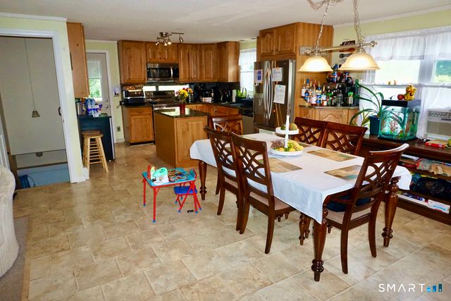 33 Colt Street, New Britain, CT 06052