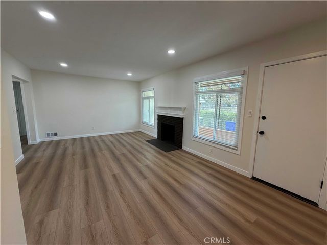 904 N 2nd Avenue, Upland, CA 91786