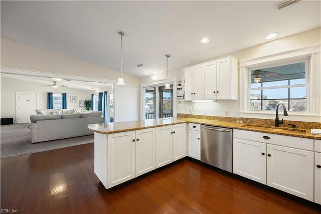 2857 Bluebill DR, Virginia Beach, VA 23456