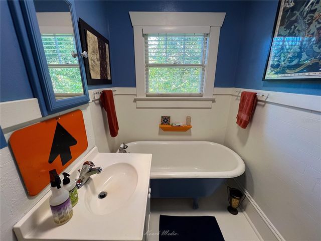 444 N JULIA AVENUE, Deland, FL 32720