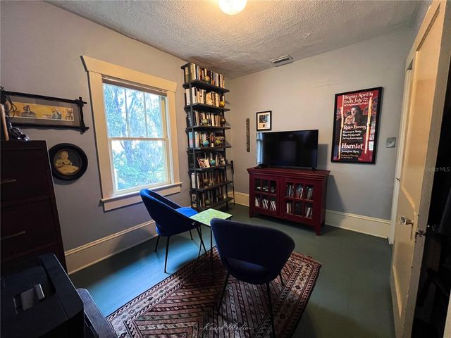 444 N JULIA AVENUE, Deland, FL 32720