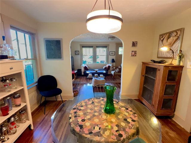 444 N JULIA AVENUE, Deland, FL 32720