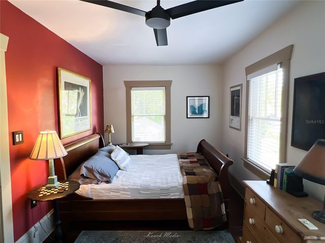 444 N JULIA AVENUE, Deland, FL 32720