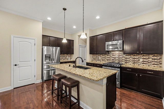 957 Woodsedge Drive, Erlanger, KY 41018