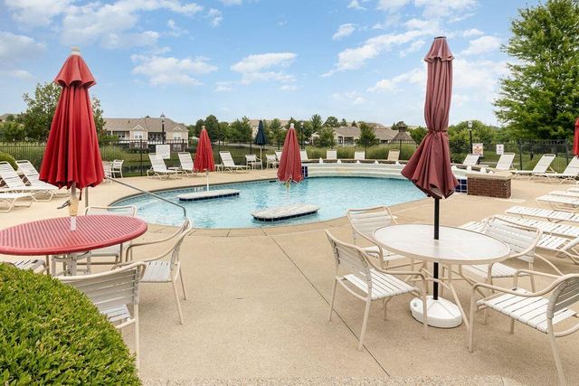 957 Woodsedge Drive, Erlanger, KY 41018