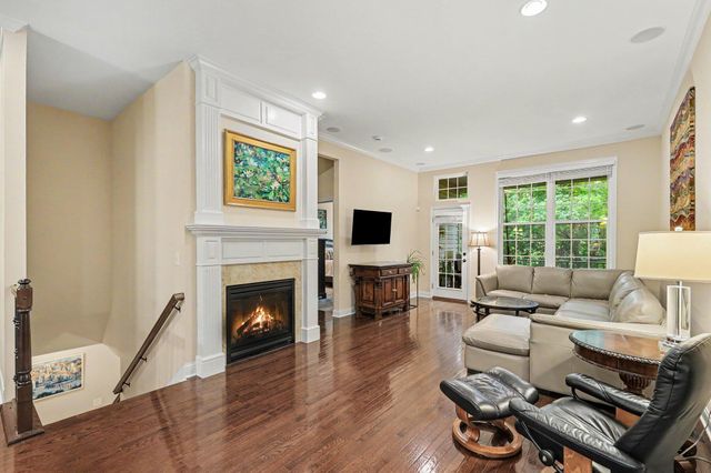 957 Woodsedge Drive, Erlanger, KY 41018