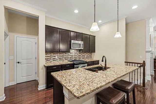 957 Woodsedge Drive, Erlanger, KY 41018