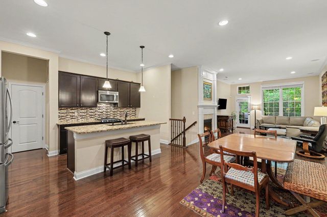 957 Woodsedge Drive, Erlanger, KY 41018