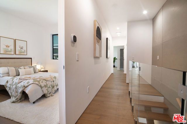 1122 N Coronado Street, Los Angeles, CA 90026