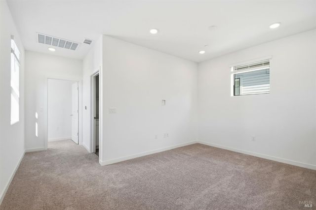 9117 Camino Colegio Rd, Rohnert Park, CA 94928