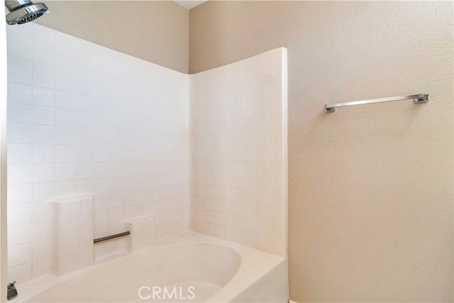 2864 N Riverside, Rialto, CA 92377