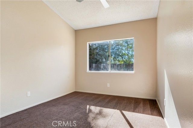 2864 N Riverside, Rialto, CA 92377