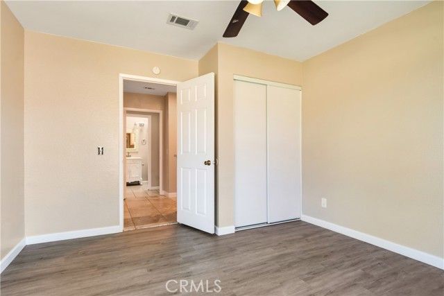 2864 N Riverside, Rialto, CA 92377