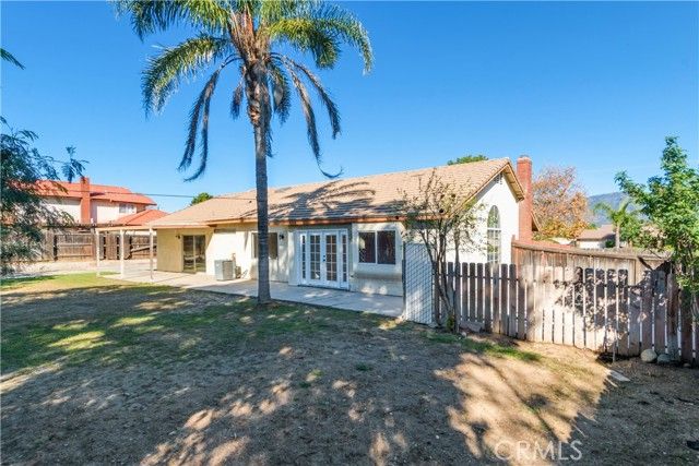2864 N Riverside, Rialto, CA 92377