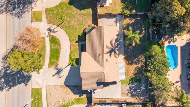 2864 N Riverside, Rialto, CA 92377