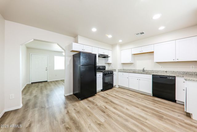 7345 W BROWN Street, Peoria, AZ 85345