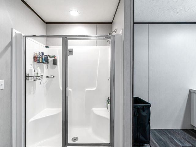 1047 Jim Bob Lane, New Ulm, TX 78950