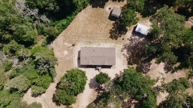 1047 Jim Bob Lane, New Ulm, TX 78950