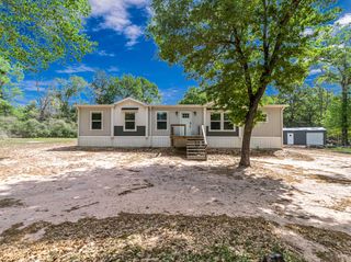 1047 Jim Bob Lane, New Ulm, TX 78950