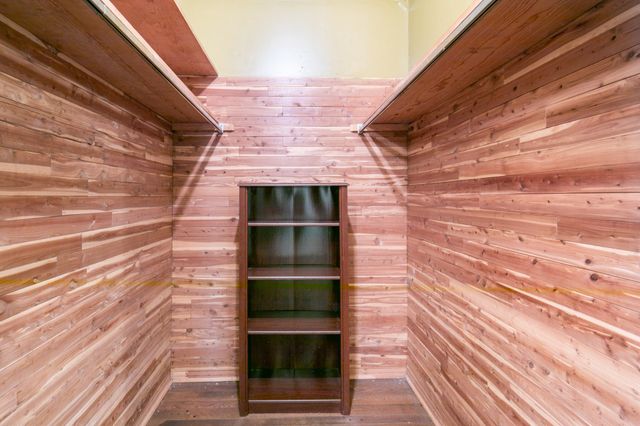 1208 Cedarbrook Trail, Lancaster, TX 75146