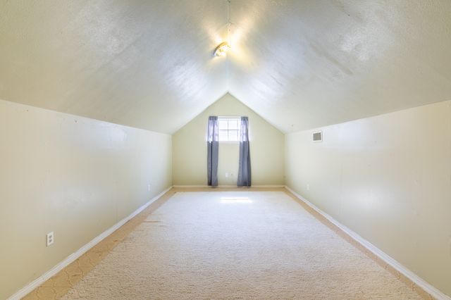 1208 Cedarbrook Trail, Lancaster, TX 75146