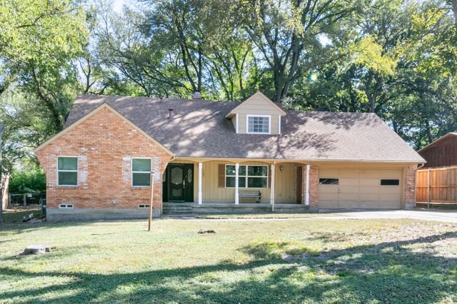 1208 Cedarbrook Trail, Lancaster, TX 75146