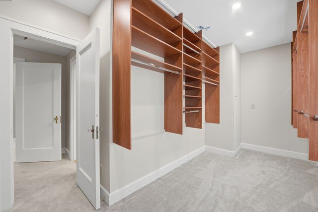 321 S Linden Avenue, Point Breeze, PA 15208