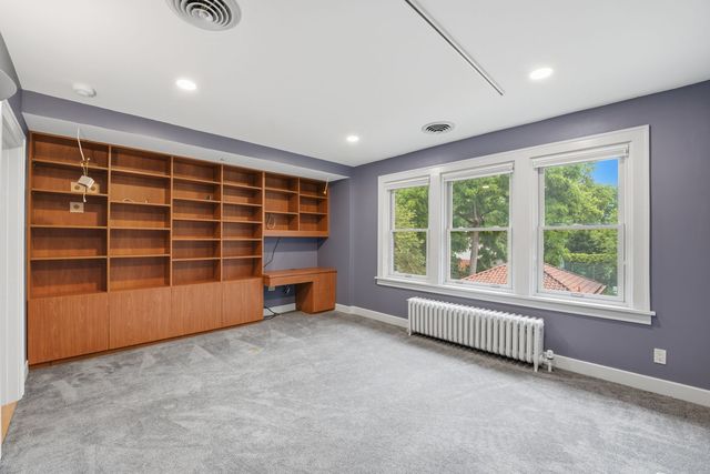 321 S Linden Avenue, Point Breeze, PA 15208