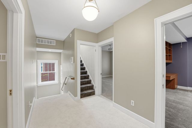 321 S Linden Avenue, Point Breeze, PA 15208