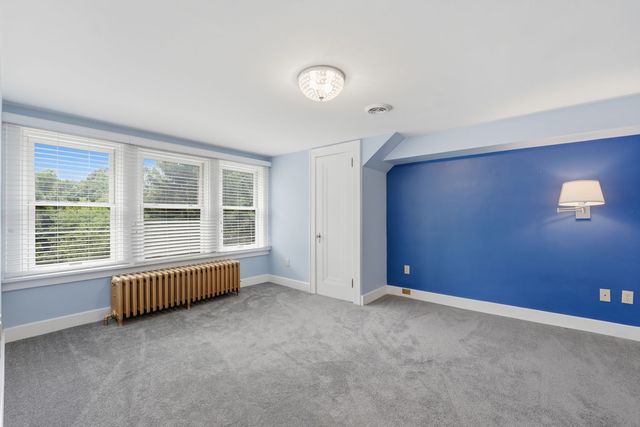 321 S Linden Avenue, Point Breeze, PA 15208