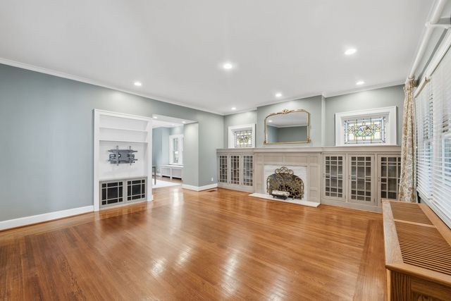 321 S Linden Avenue, Point Breeze, PA 15208
