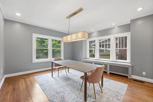 321 S Linden Avenue, Point Breeze, PA 15208