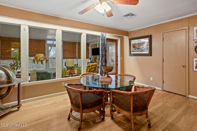 218 W Virginia Drive, Clinton, MS 39056