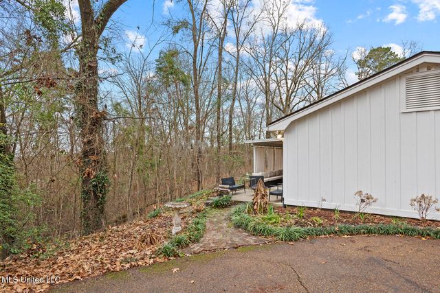 218 W Virginia Drive, Clinton, MS 39056