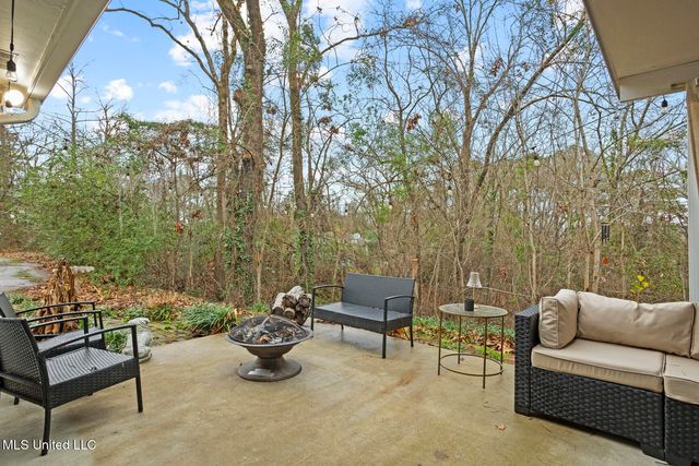 218 W Virginia Drive, Clinton, MS 39056