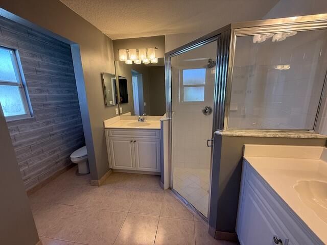 8998 SW Bonneville Drive, Stuart, FL 34997