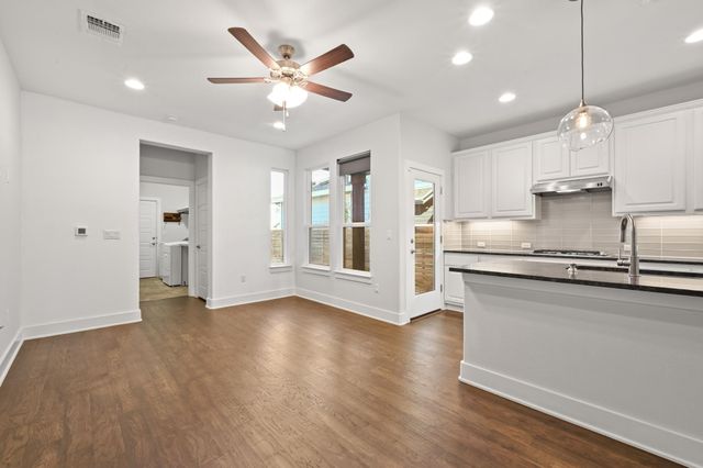 9126 Cattle Baron PATH, Austin, TX 78747