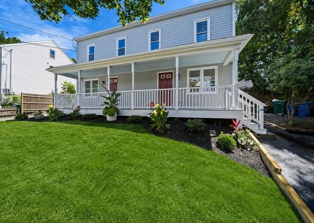 30 Lawn St 30, Attleboro, MA 02703