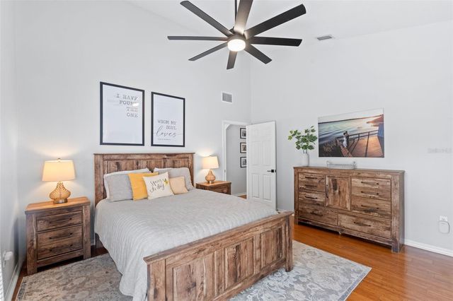 870 CARLSON DRIVE, Orlando, FL 32804