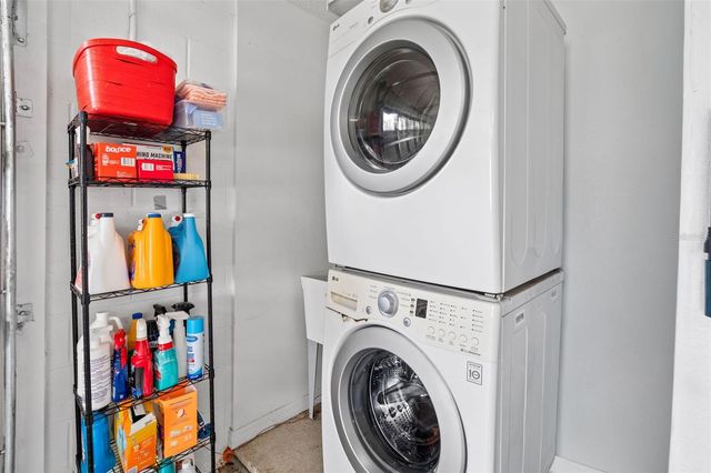 870 CARLSON DRIVE, Orlando, FL 32804