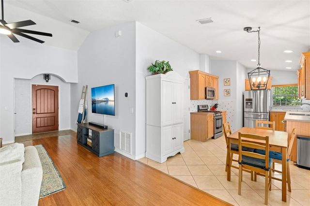 870 CARLSON DRIVE, Orlando, FL 32804